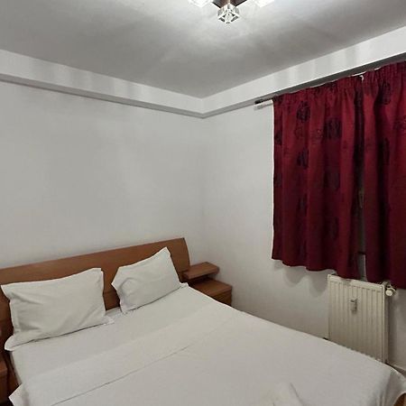 Апартаменты Sleep & Go Parcare Gratuita Self Check-In Бухарест Экстерьер фото